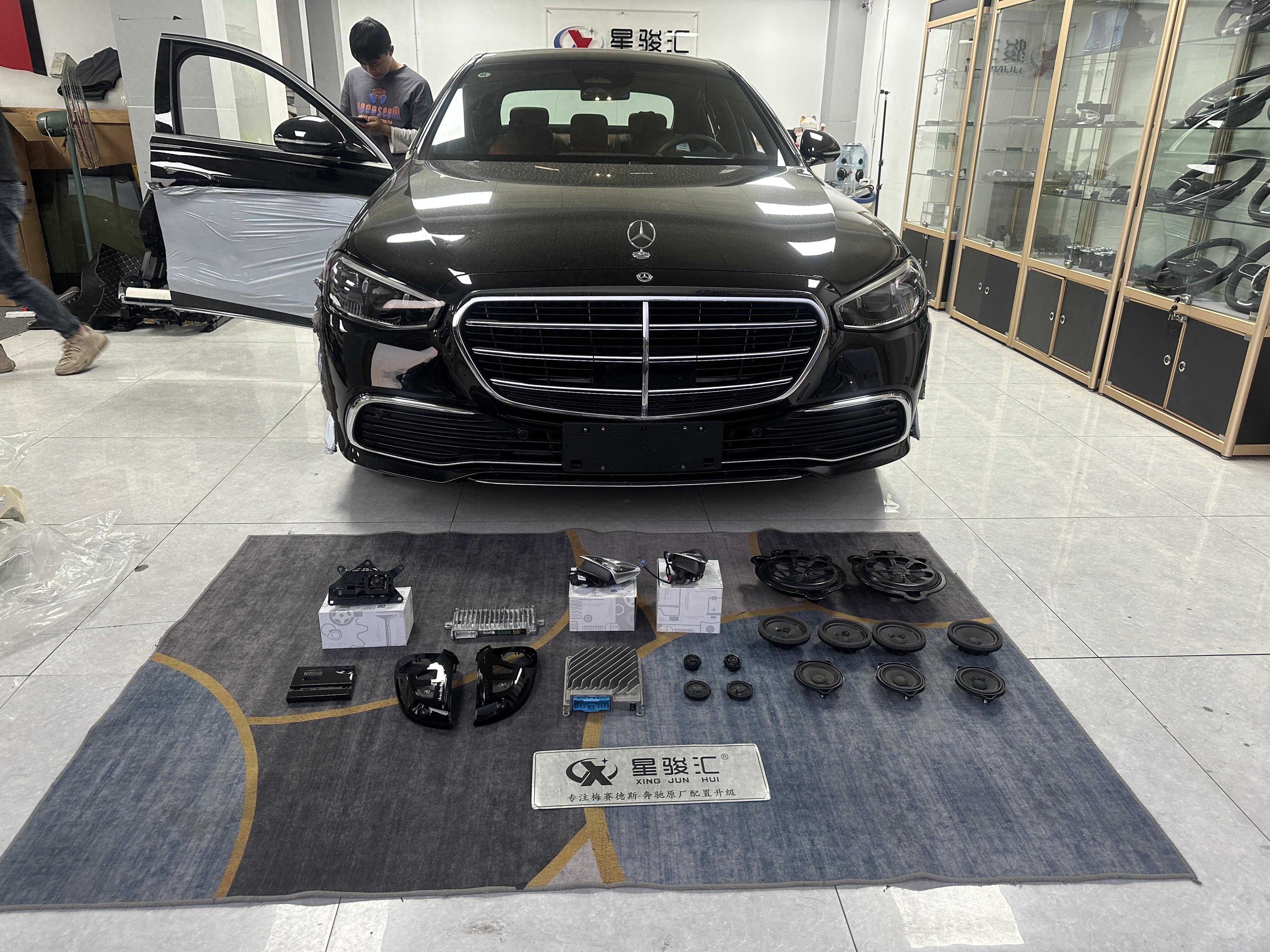 23款奔驰S400L升级柏林之声音响 原厂360全景