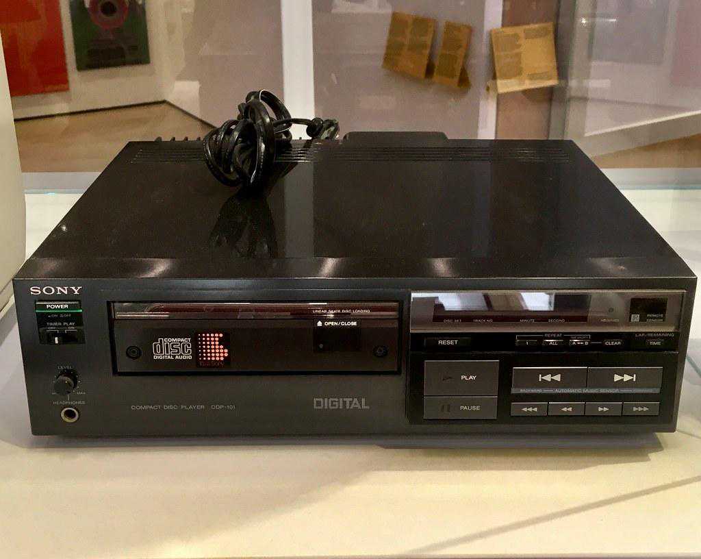 为什么日本CD机已经停产了但CD还在卖