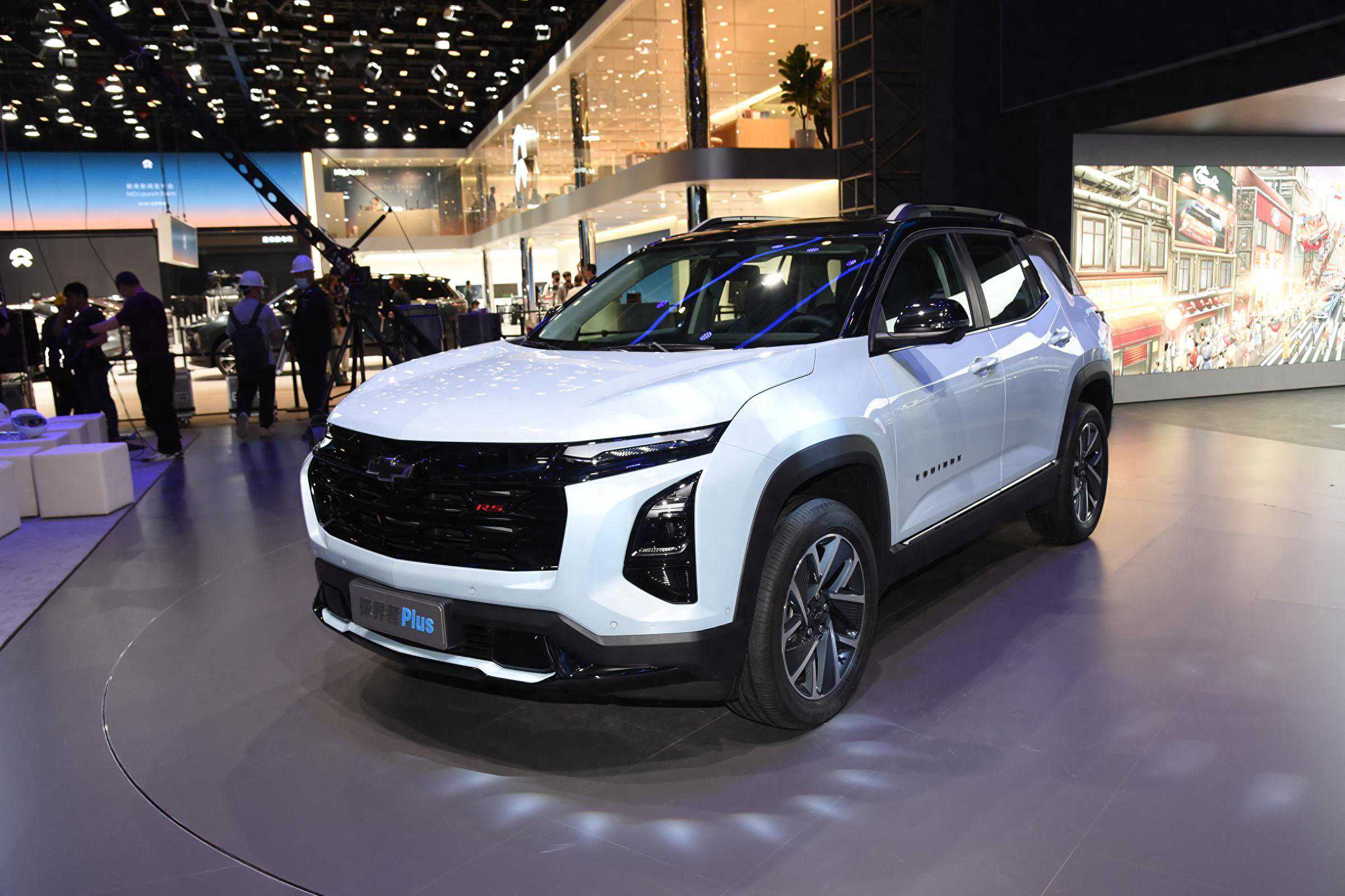 雪佛兰探界者Plus上市，插电混动SUV，外观硬朗，售价14.99万元起