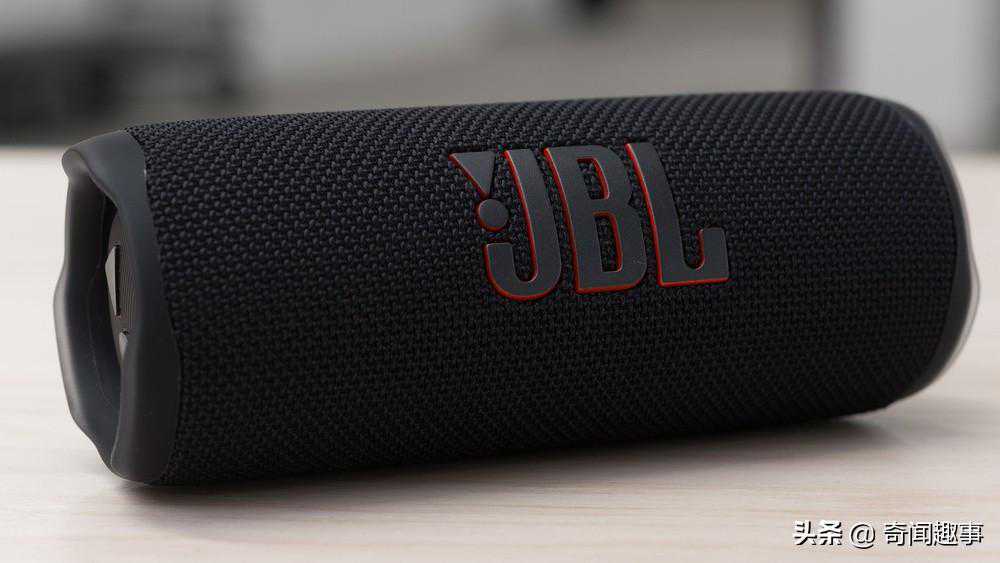 JBL FLIP 6 扬 声 器 评 测 （带音频）