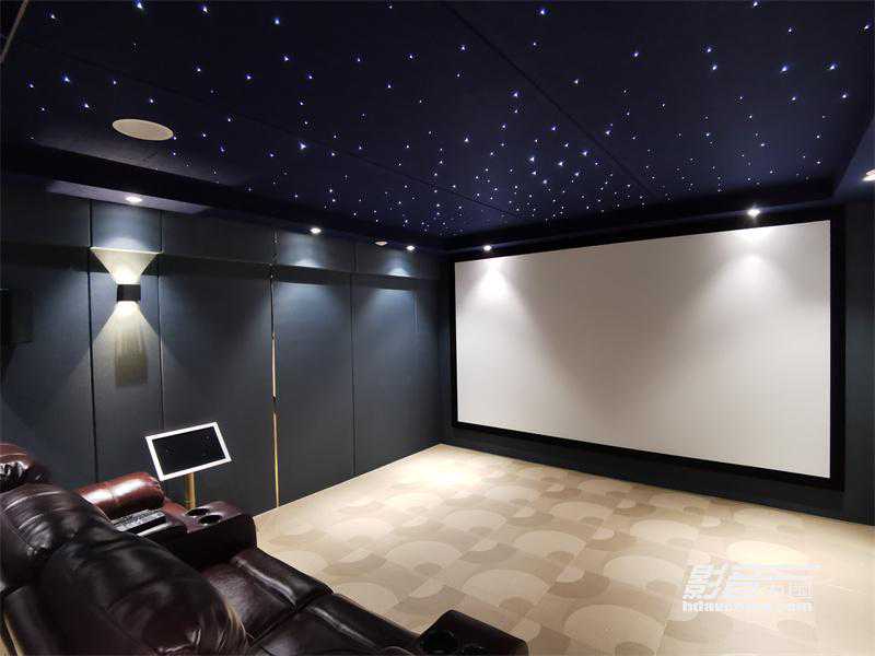 武汉万科别墅地下室老影院：改动换面，器材+装修双升级