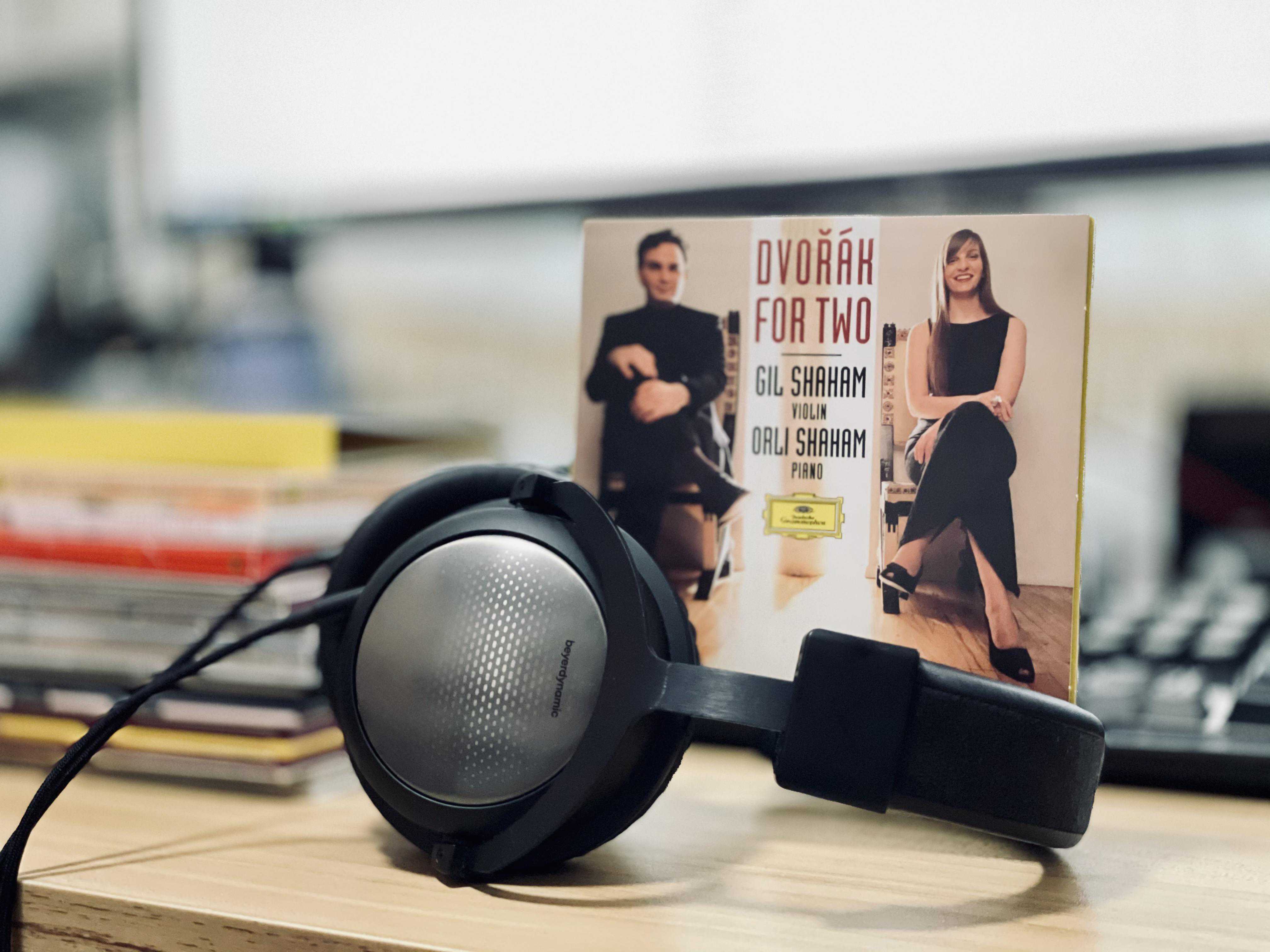 世界三大耳机品牌新旗舰什么声？九段万字深度分析拜雅T5三代