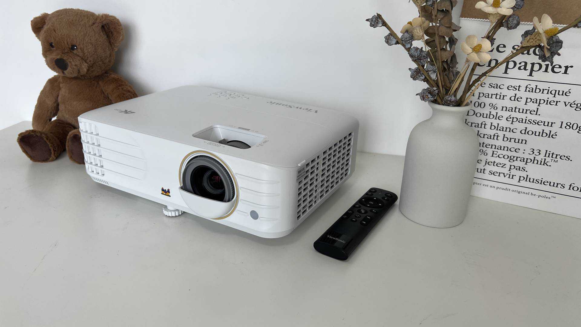 优派K701对比当贝X3 PRO，对比度与黑场科普，像素级细节解读