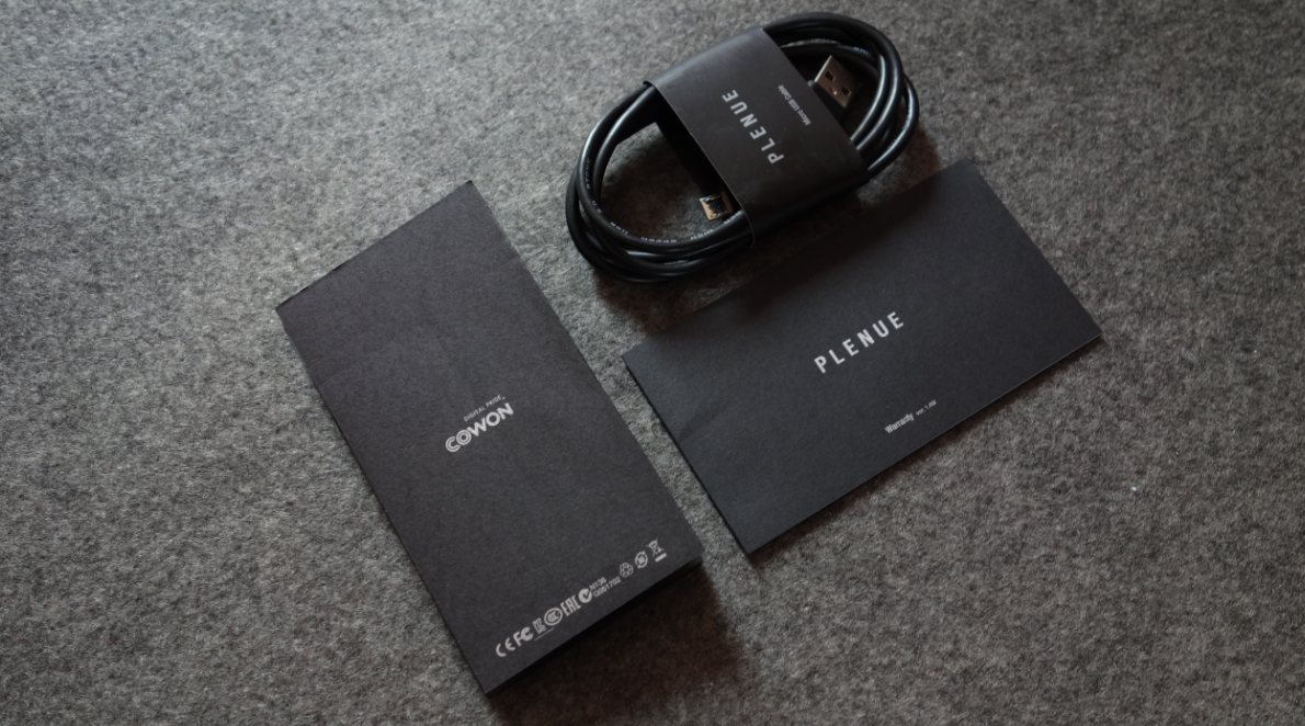 韩国祭出大杀器 超5000元银砖机 比iphone7风骚太多