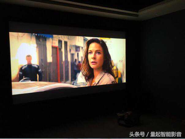 别墅地下室家庭影院装修设计案例（上海中建大公馆）