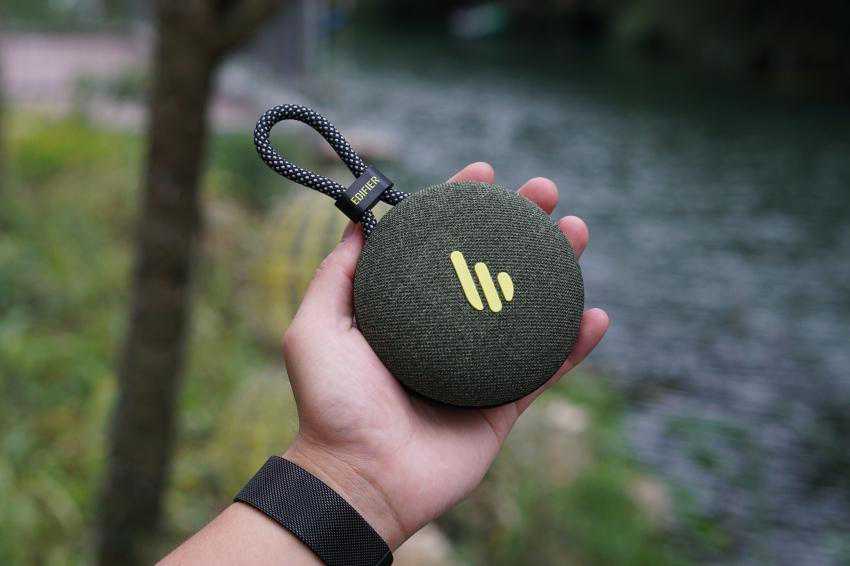 用颜值和声音提升幸福感，漫步者M100 Plus户外小音箱上手评测