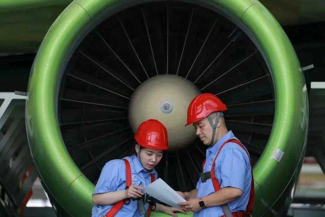 原来是涡扇-18啊，不过还是挺高兴的