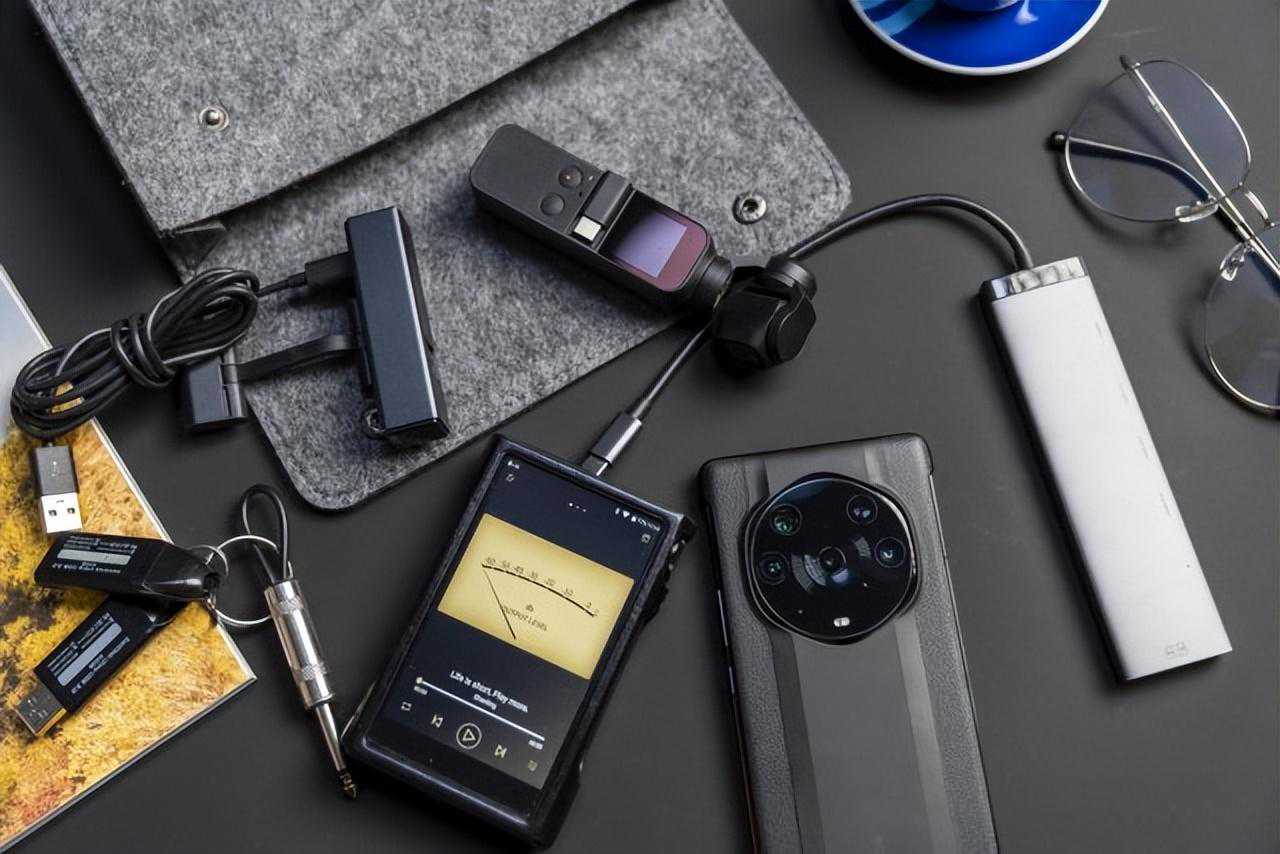 会议音箱也有花式玩法？深度降噪全方位拾音，解锁高效开会新体验