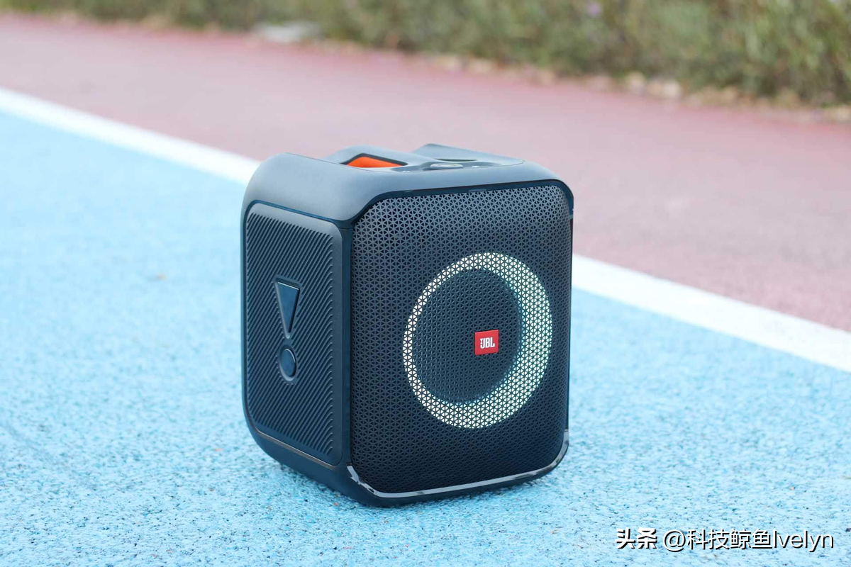实测JBL PARTYBOX户外音箱，开启那一刻，这价格值了