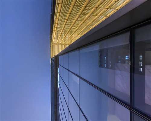 落马官员自述：爱吃大排档，就成为被“苍蝇”盯上的“缝隙”