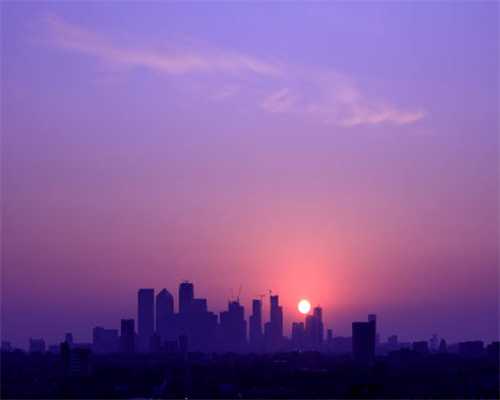 发烧，需要急着退烧吗？葱白烧水、可乐姜汤，新冠退烧偏方靠谱吗？