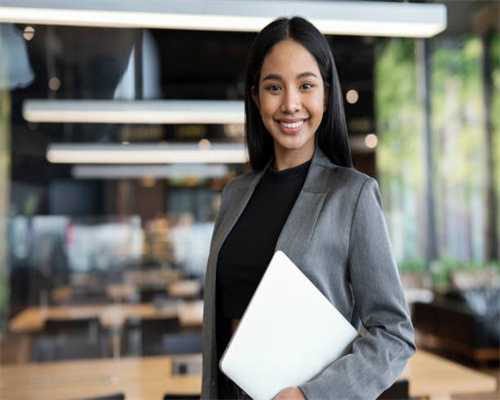 客厅也能做影院！带你领略未来客厅影院的发展趋势和几种组建模式