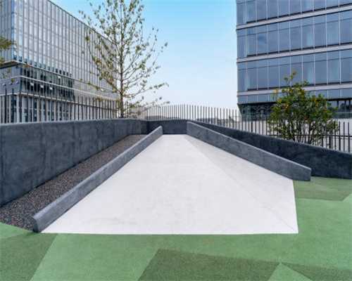 凭吊张謇遗迹和墓园