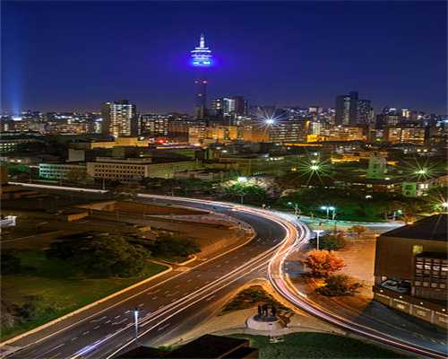 为什么脖子一转就嘎巴响？