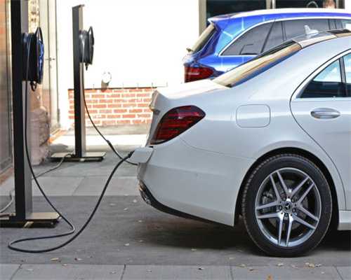 脾虚湿重人发胖，从湿入手治肥胖