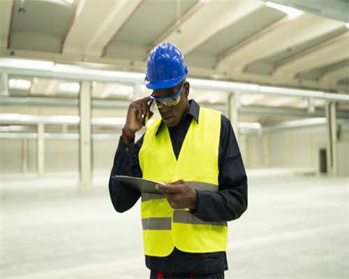 拉腹筋、拉背筋、拉腿筋、拉手筋、拉颈筋，身体五大部位的拉筋法